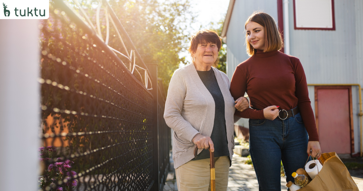 The Role of Personal Shoppers in Helping Seniors Maintain Independence